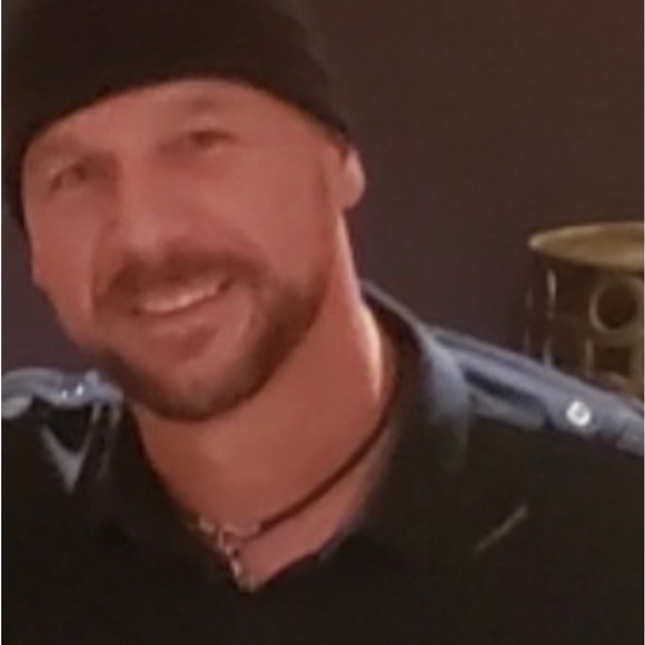 Meet your Posher, Frank - Picture 1 of 1